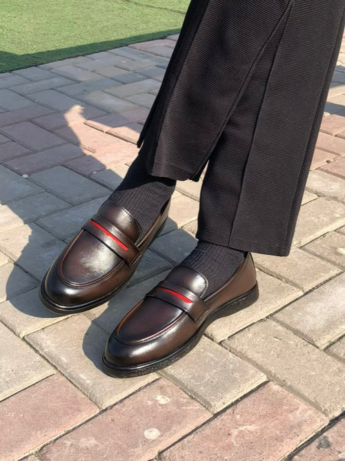DARK BROWN MEDICATED LOAFER