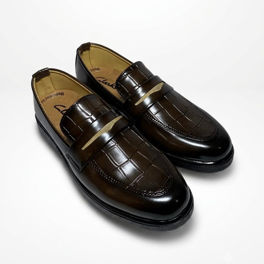 Brown Crocodile Textured Medicated Loafer